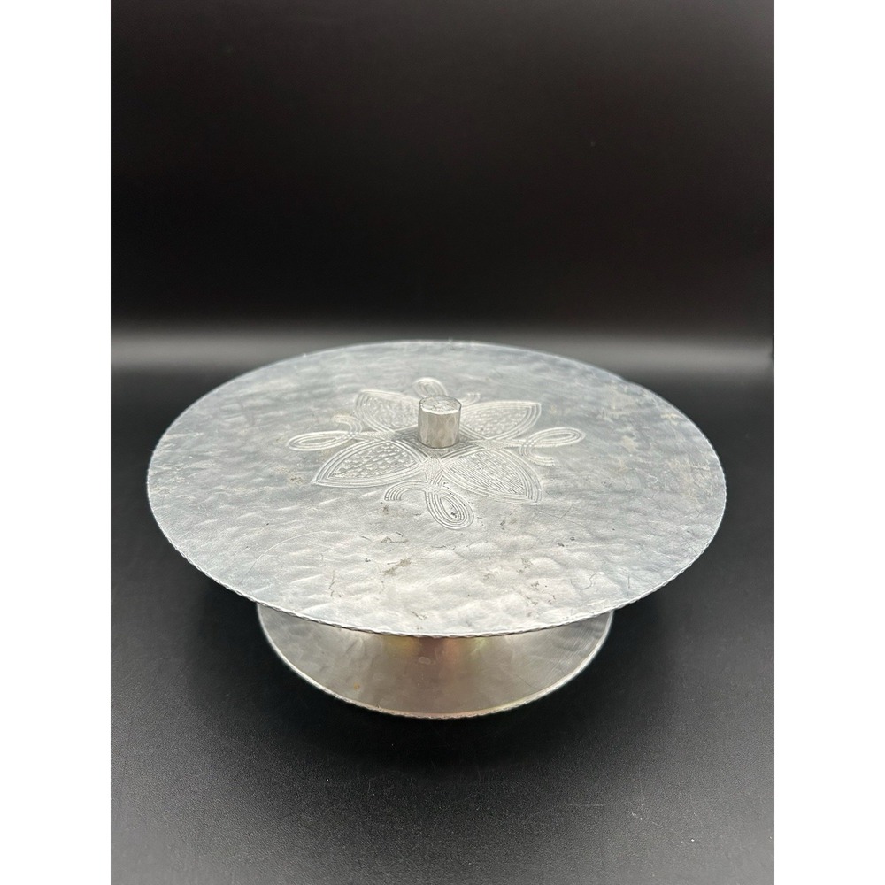 VTG Canterbury Arts Hand Forged Round Decorative Covered Serving Bowl